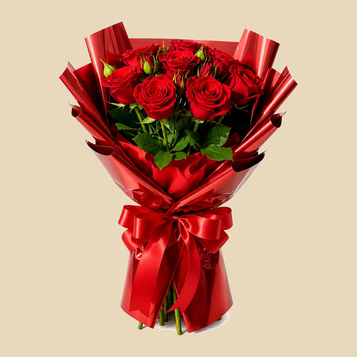 Buquê de 8 Rosas Vermelhas com Ruscus — presente da Floratta em Ribeirão Preto